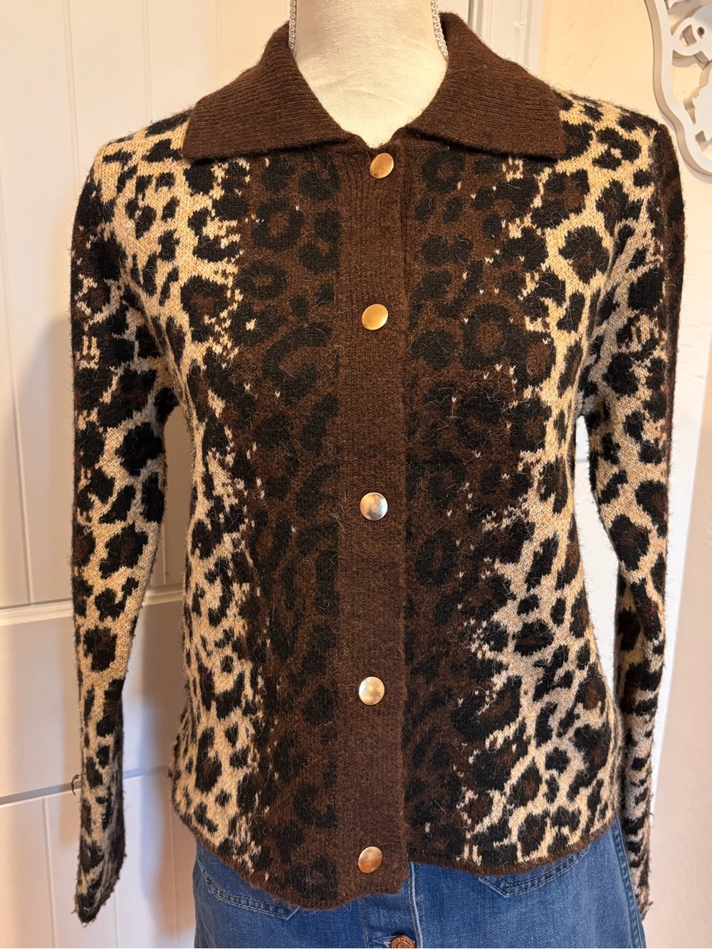 Philosophy Republic Clothing Leopard Animal Print Collared Cardigan Sweater M
